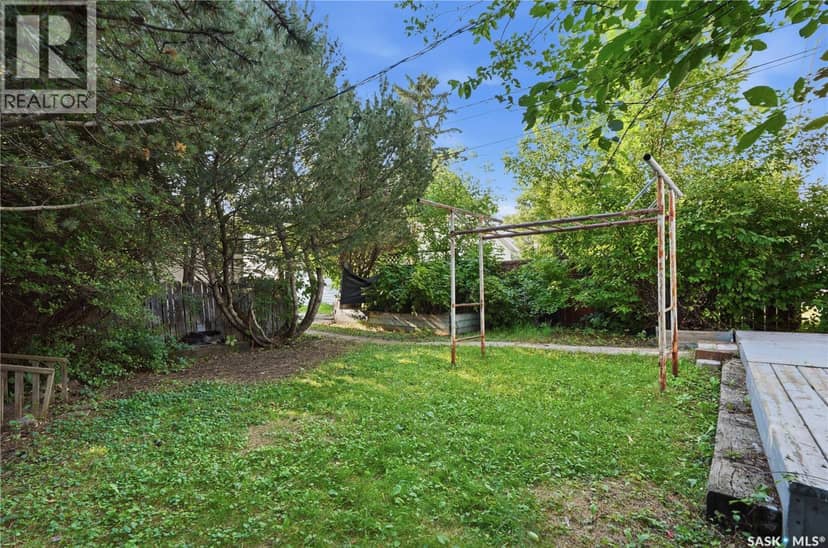 1015 J Avenue N — photo 5 of 26