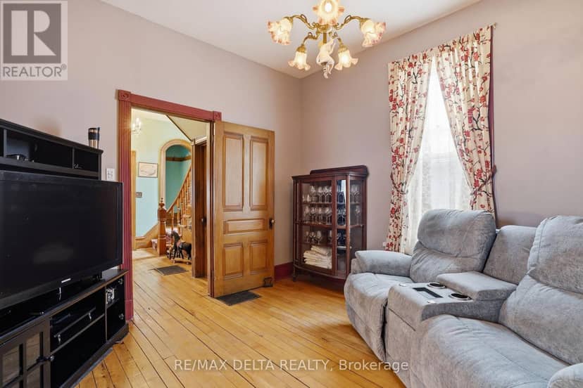 132 High Street — photo 19 of 40
