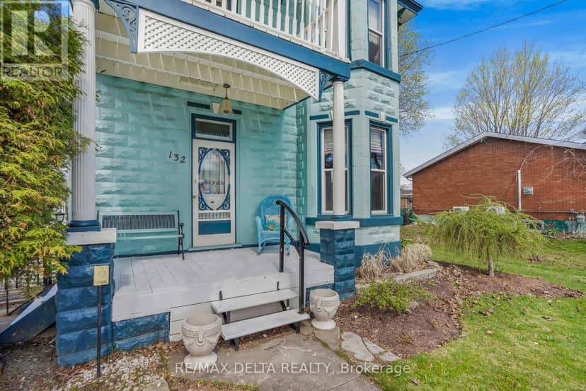132 High Street, Champlain, photo 3