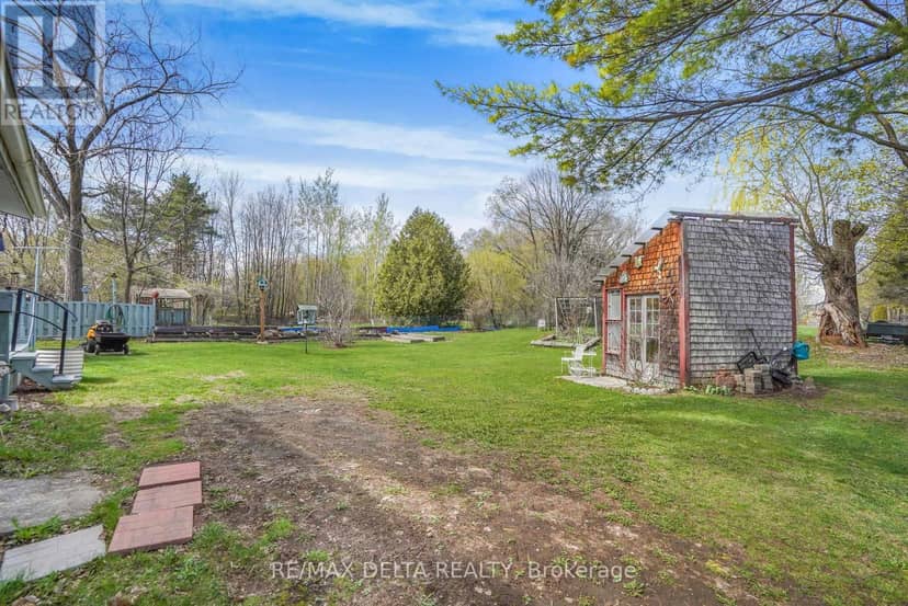 132 High Street, Champlain, photo 8