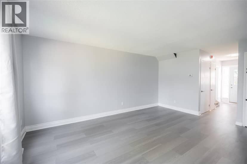 405 Cardiff PLACE — photo 6 of 34