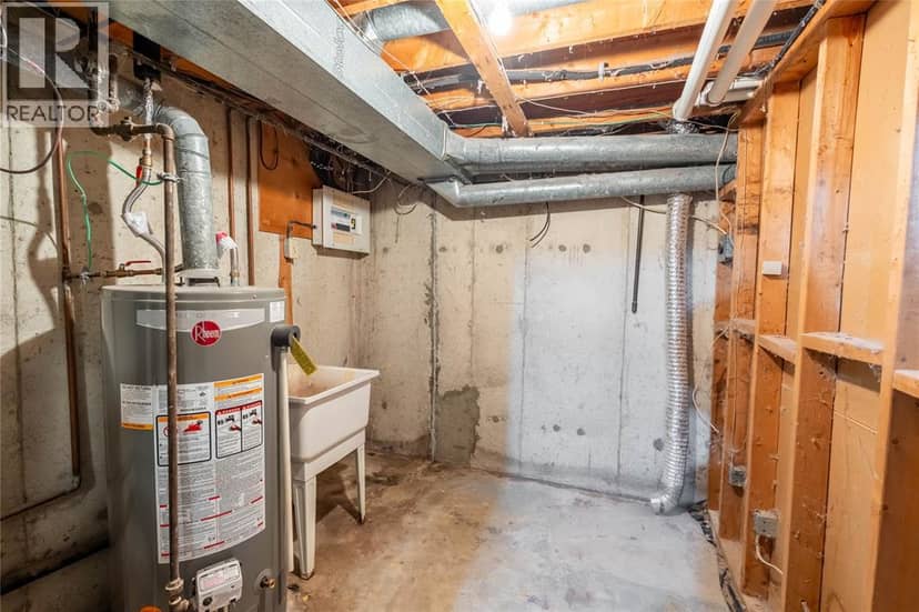 405 Cardiff PLACE — photo 12 of 34