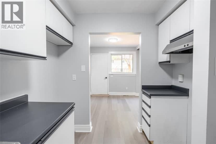 405 Cardiff PLACE — photo 20 of 34
