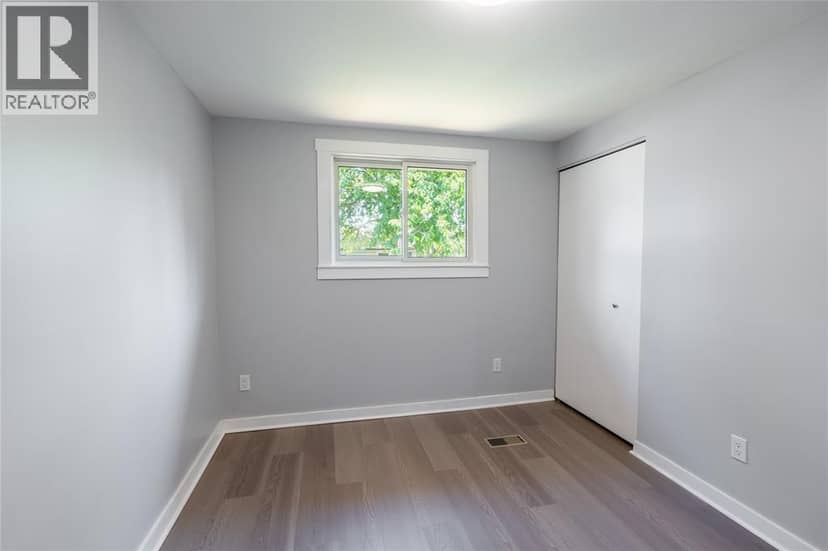 405 Cardiff PLACE — photo 24 of 34