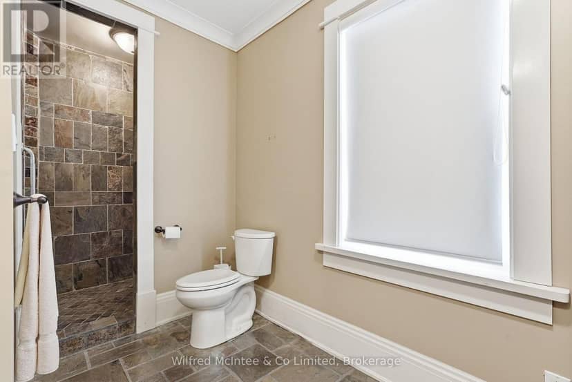 591 Elgin Street — photo 26 of 40