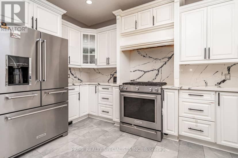 544 Lakeview Drive — photo 14 of 40