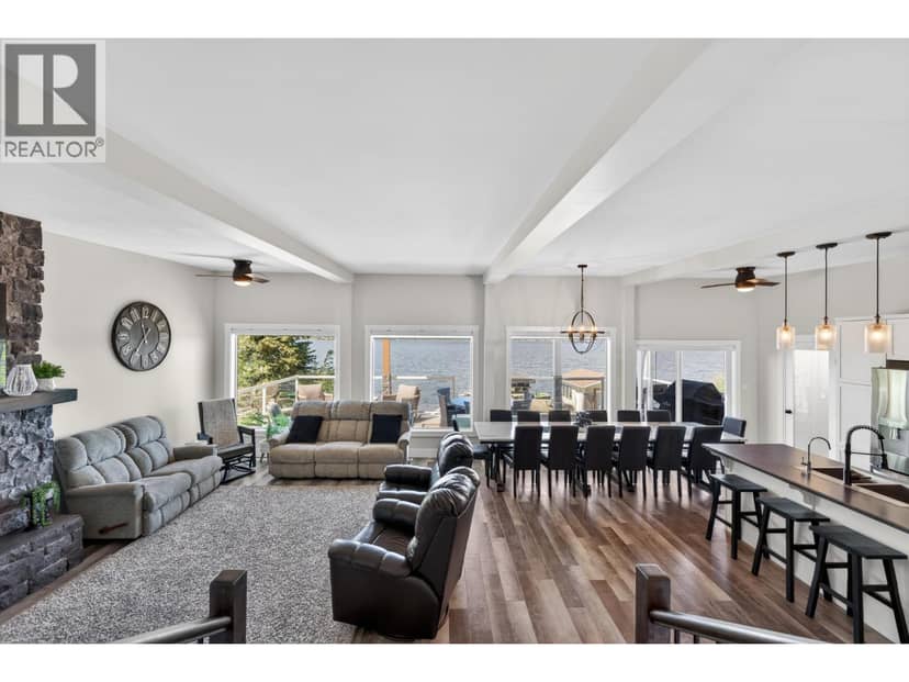 13239 PARADISE STREET, Fort St. John, photo 5