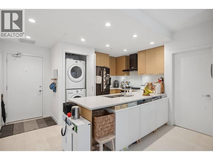 418 3581 ROSS DRIVE, Vancouver, photo 8