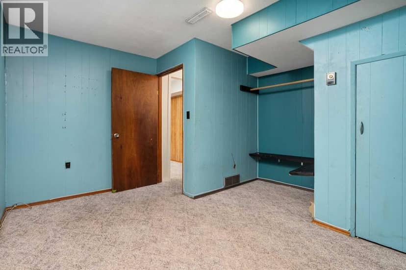 36 Grandview Crescent — photo 22 of 27
