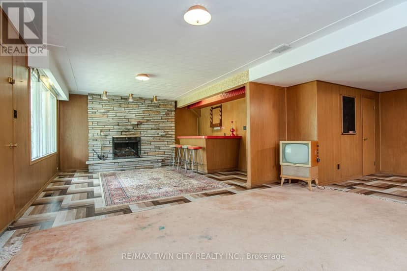 124 Carwood Avenue — photo 30 of 38