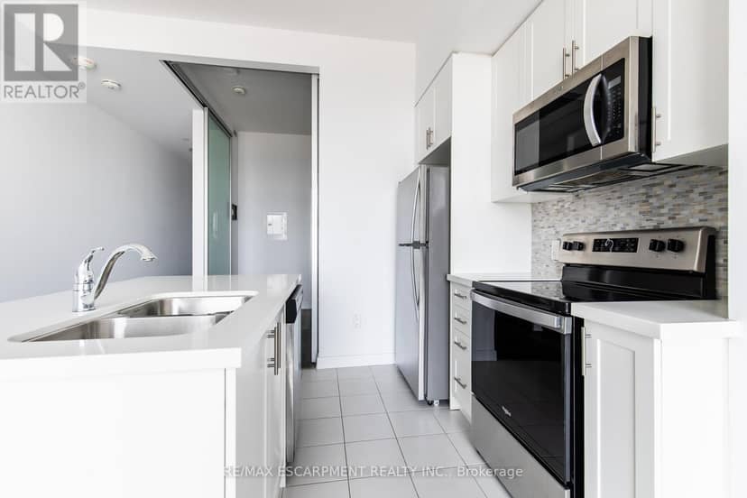 416 - 450 Dundas Street E — photo 15 of 28