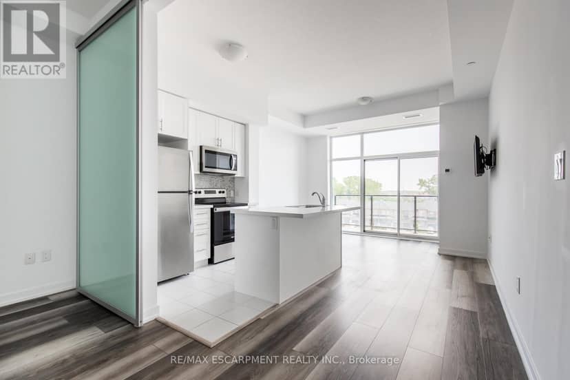 416 - 450 Dundas Street E — photo 9 of 28