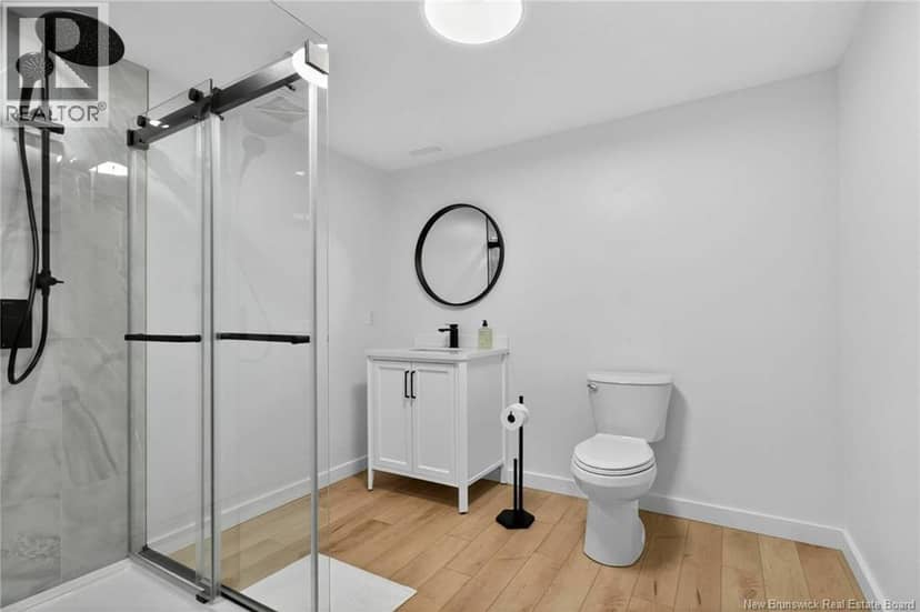 125 Evangeline Street — photo 17 of 20