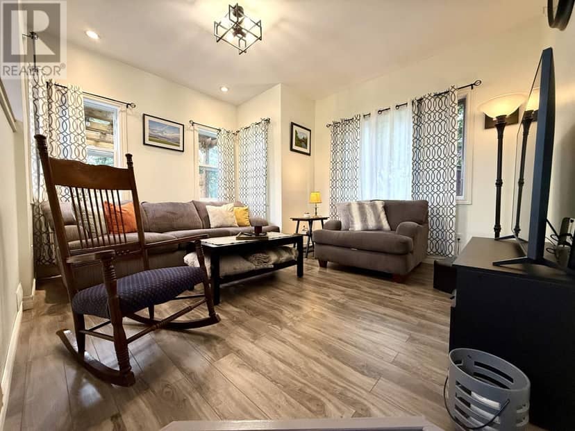 43 Queen Street — photo 19 of 40