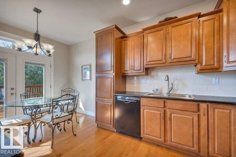10043 Twp Road 452 — photo 14 of 40