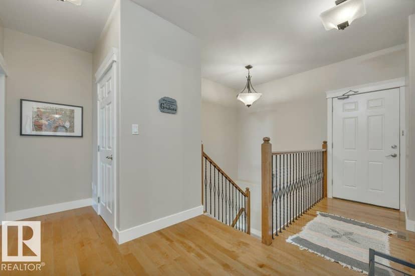 10043 Twp Road 452 — photo 35 of 40