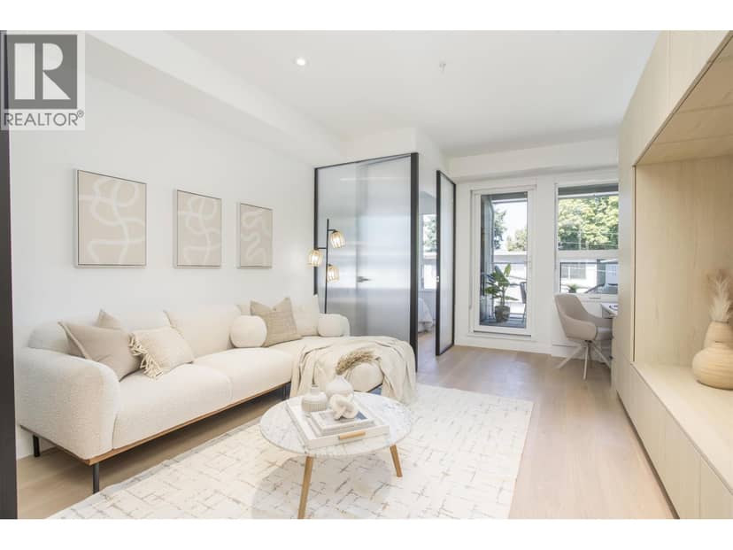 319 2471 ST. GEORGE STREET, Vancouver