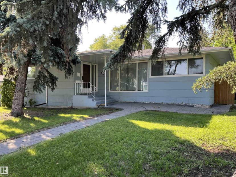 12011 87 AV NW, Edmonton