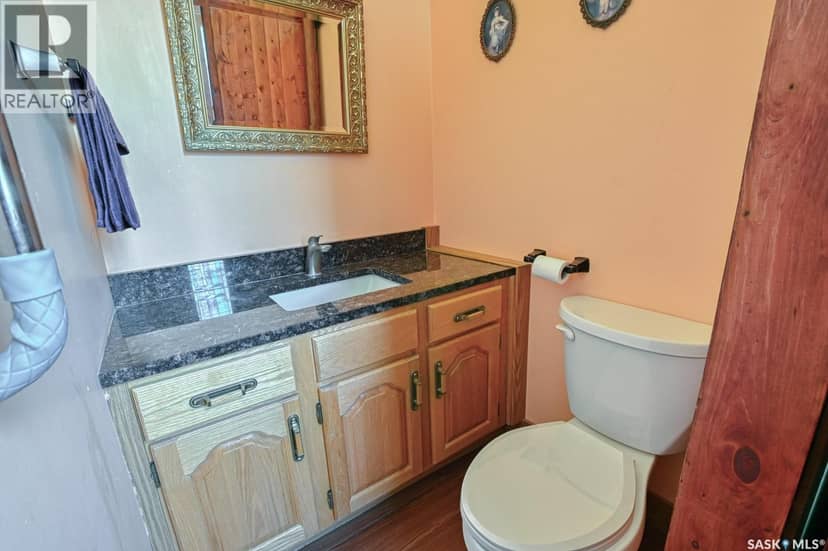 229 Victoria STREET — photo 20 of 32