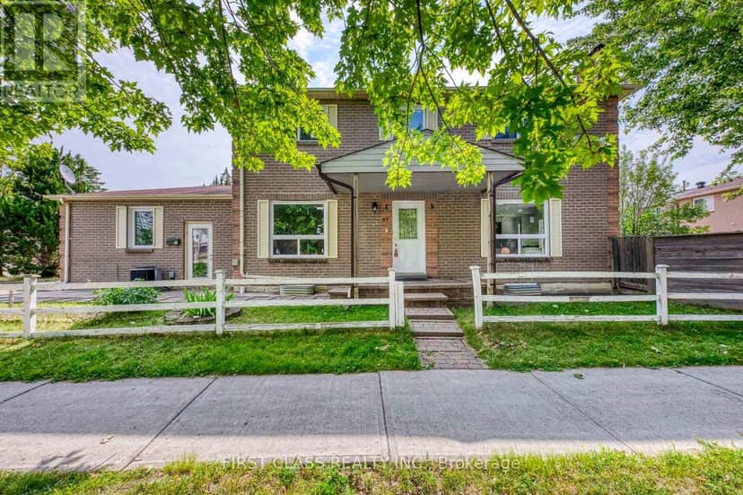 27 Alton Towers Circle, Toronto, photo 2