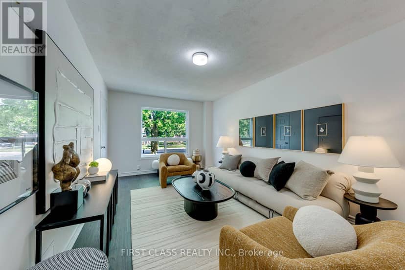 27 Alton Towers Circle, Toronto, photo 5