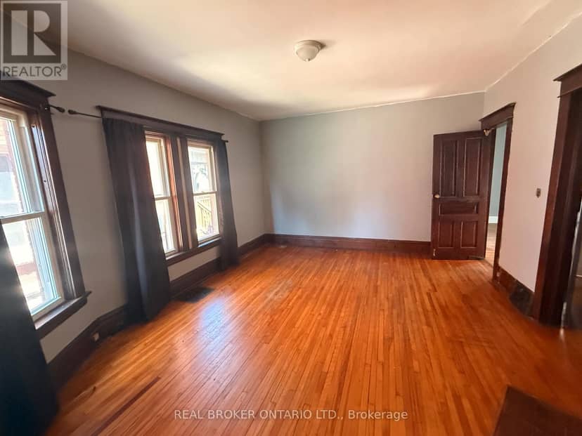 28 Grove Street — photo 9 of 10
