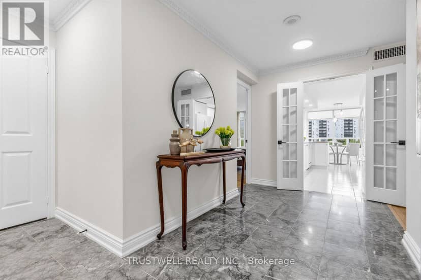 703 - 3181 Bayview Avenue, Toronto, photo 2
