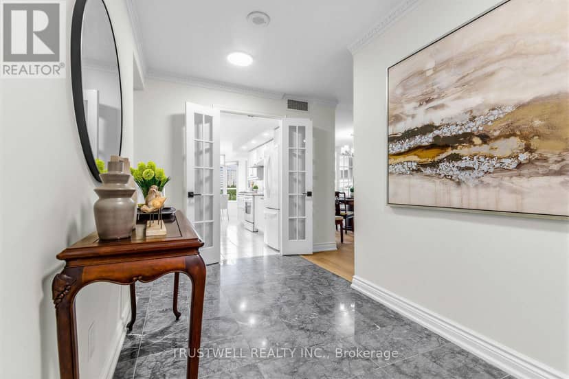 703 - 3181 Bayview Avenue, Toronto, photo 3
