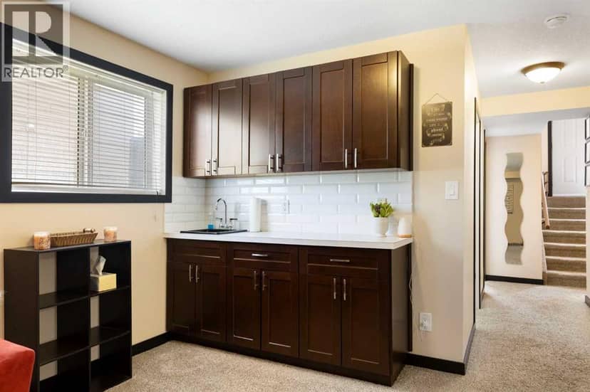 439 Sunset Drive — photo 35 of 40