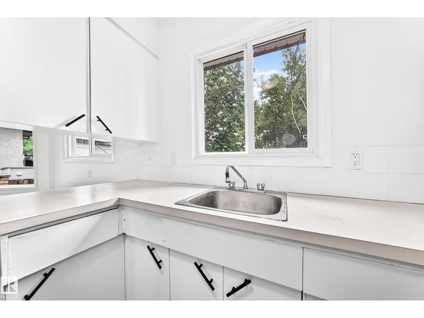 5519 142 AV NW NW — photo 20 of 40