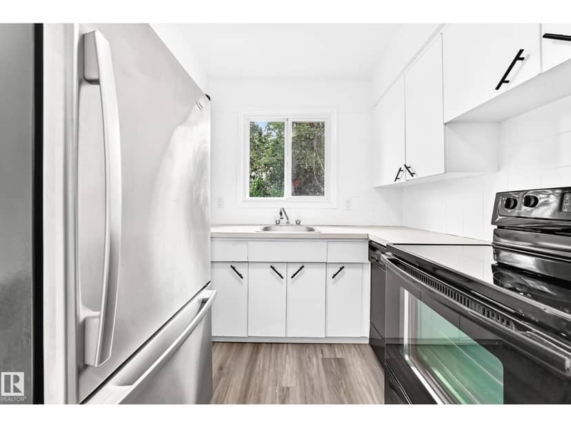 5519 142 AV NW NW — photo 17 of 40