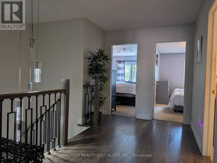 20 Thorp Crescent — photo 20 of 40