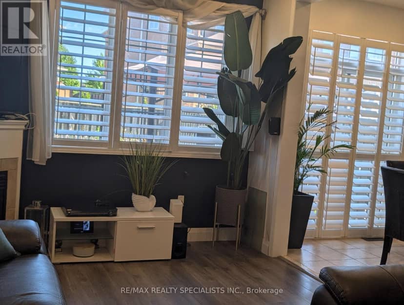 20 Thorp Crescent — photo 31 of 40