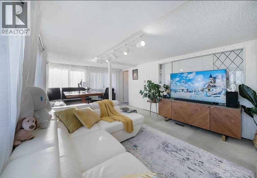 2349 ROSEDALE DR, Vancouver, photo 5