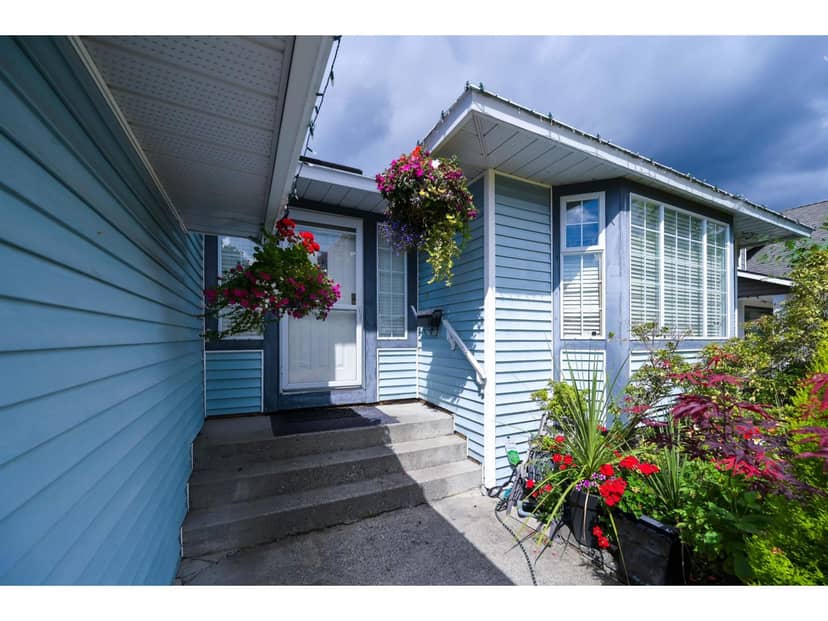 15477 93A AVENUE, Surrey, photo 4