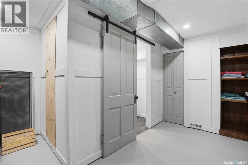 16 Walsh STREET — photo 28 of 40