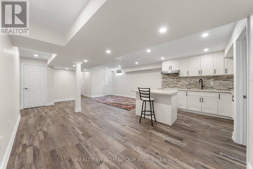 32 Reynolds Lane — photo 32 of 40