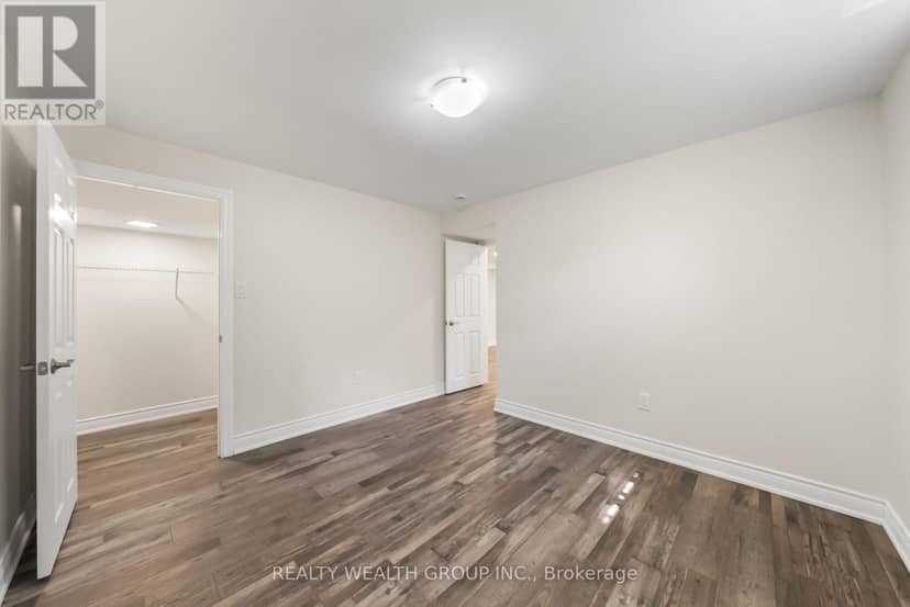 32 Reynolds Lane — photo 37 of 40