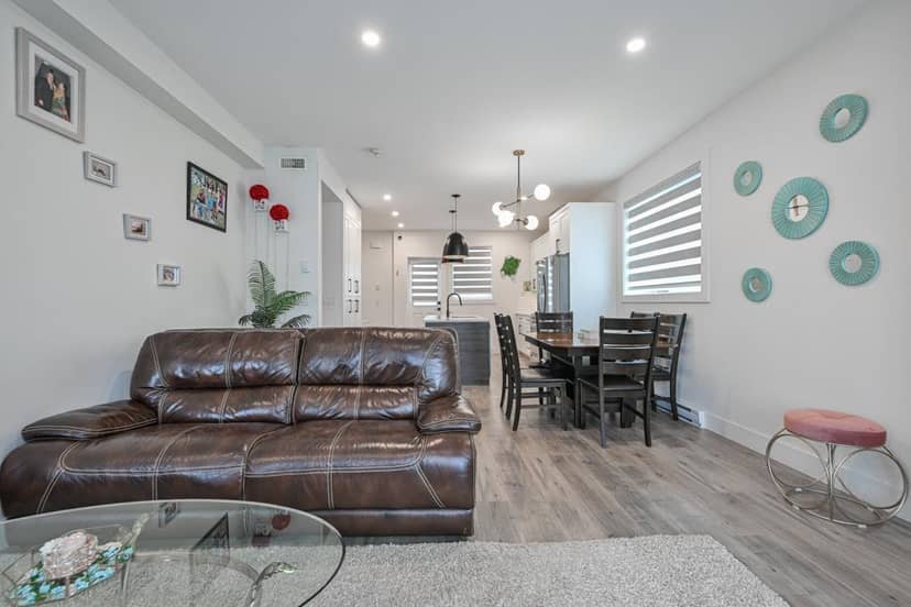 23 27640 LANTERN AVENUE, Abbotsford, photo 4