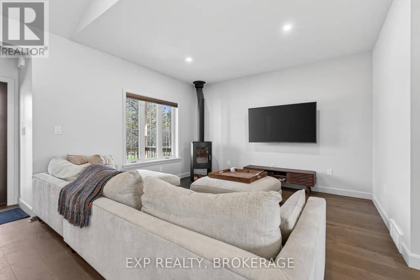 9304 Perth Road — photo 12 of 40