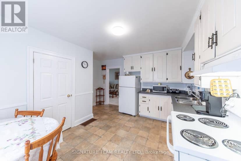 259 Peter Street — photo 12 of 30