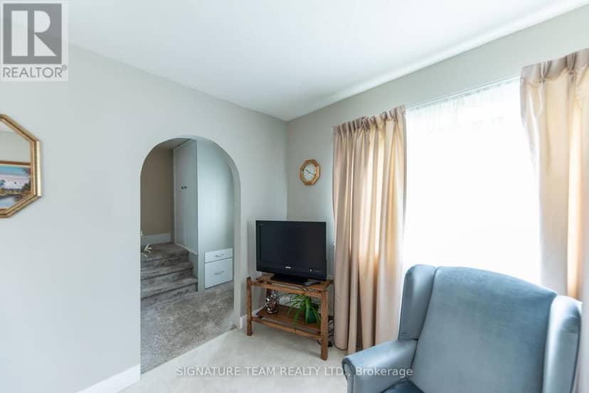 259 Peter Street — photo 21 of 30