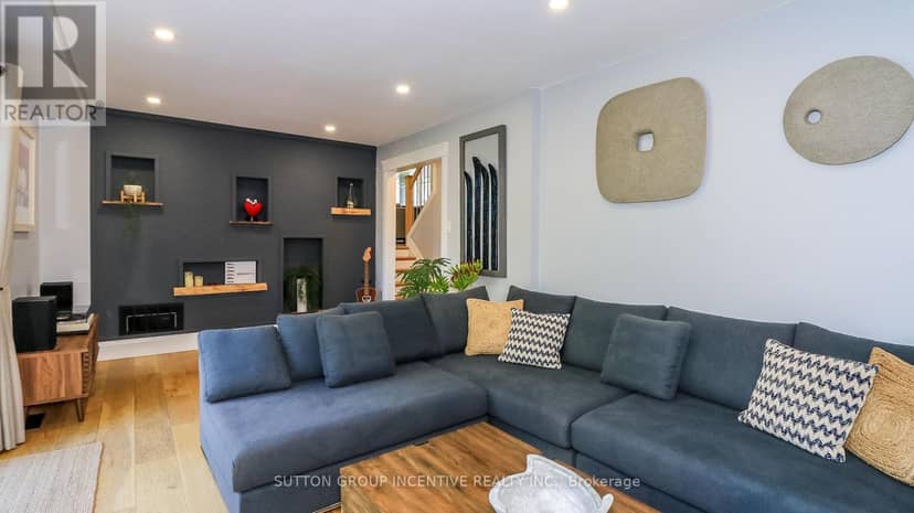 40 Varden Avenue — photo 12 of 38