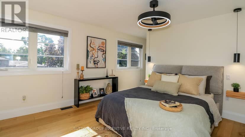 40 Varden Avenue — photo 27 of 38