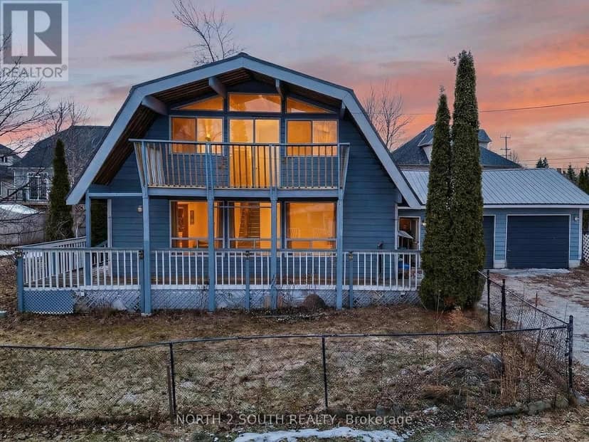13 Bayview Avenue — photo 1 of 19