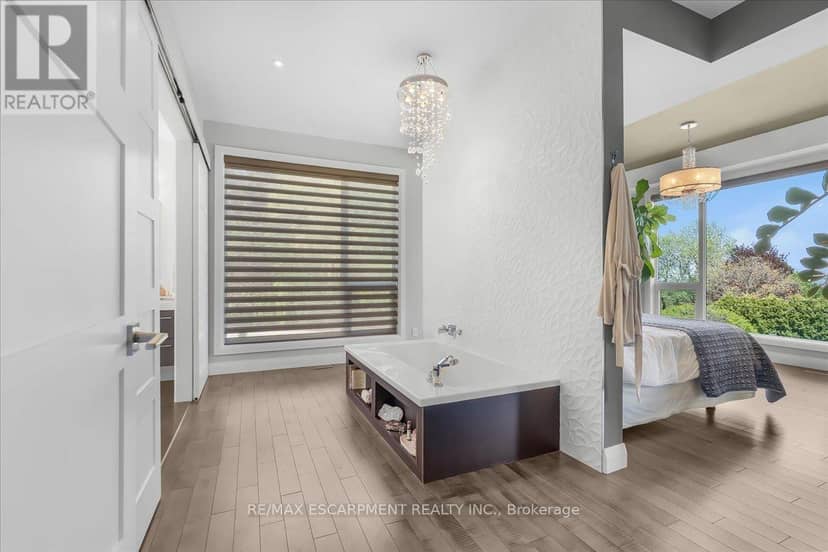 1309 Beaufort Drive — photo 27 of 40
