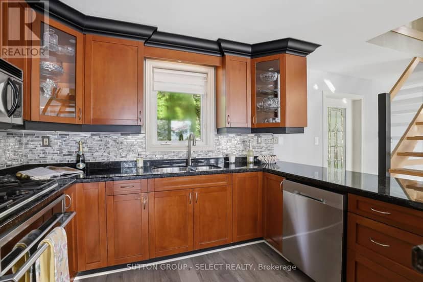 5284 Cliff Road — photo 16 of 40