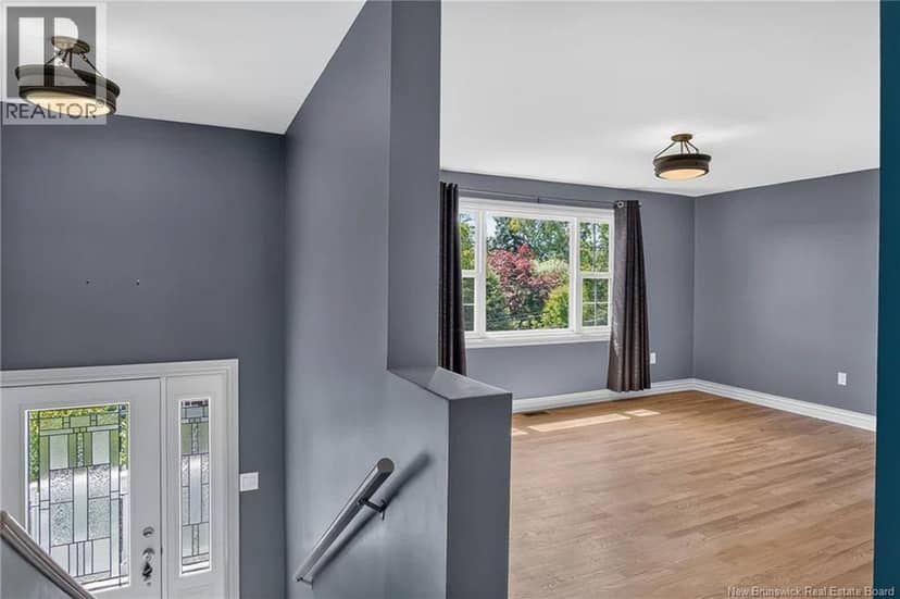 175 Highland Road — photo 3 of 40