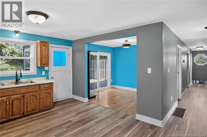 175 Highland Road — photo 8 of 40