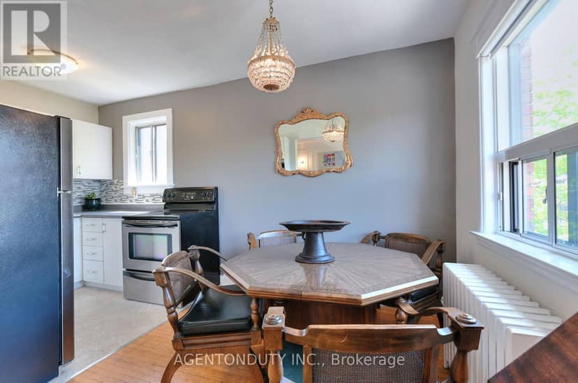 17 - 1646 Bathurst Street — photo 12 of 24